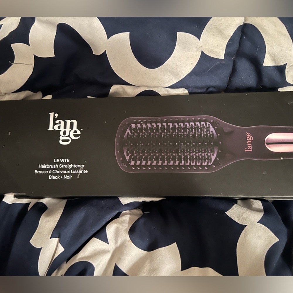 L’ange Straightener Brush| Never opened
